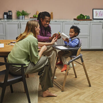 First Look At The Bugaboo Giraffe High Chair