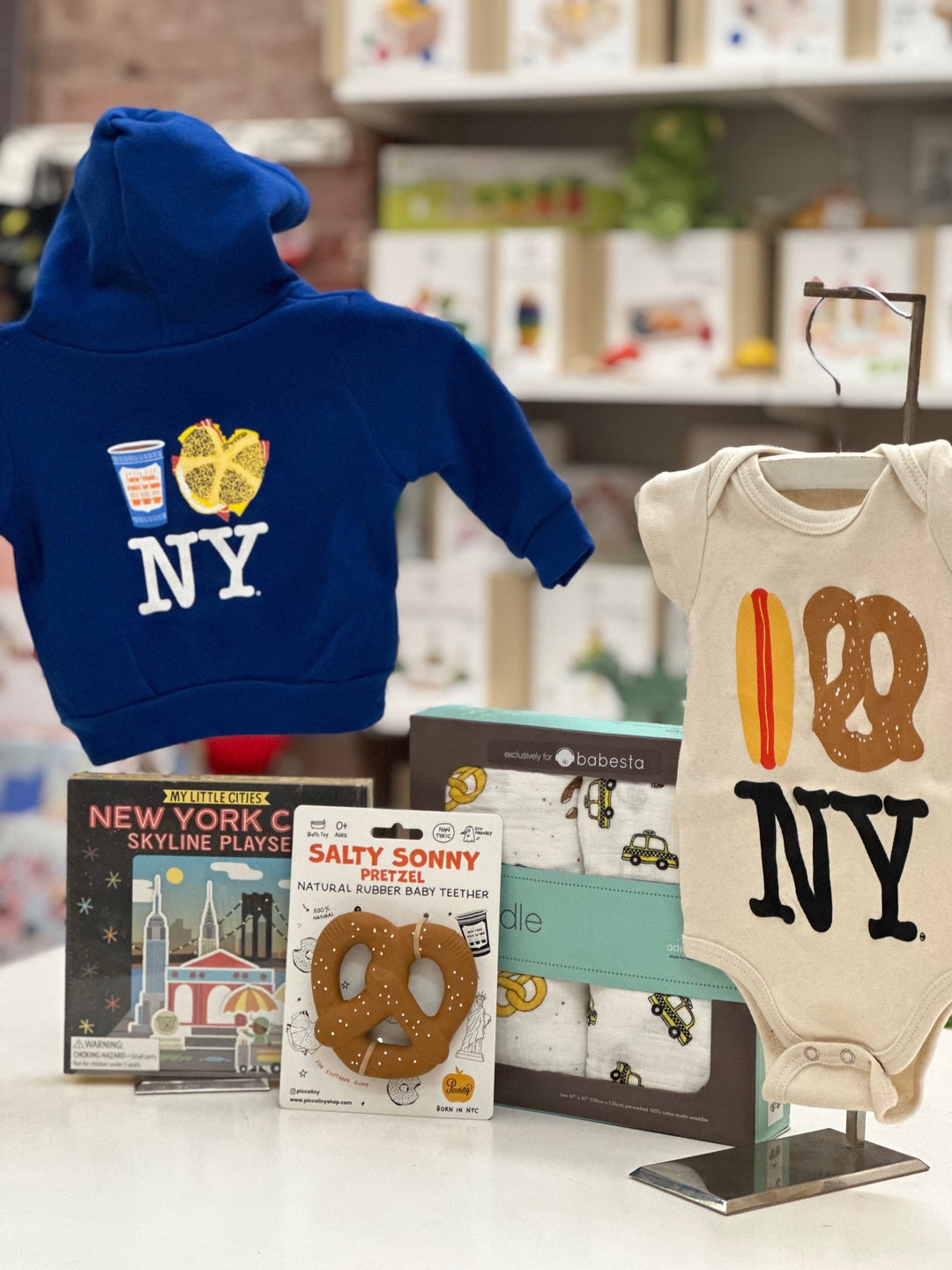 5 NYC Gifts For Your City Slicker!