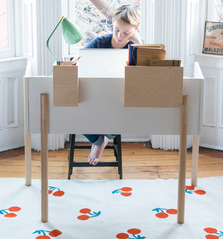 Desk For Success: Choosing The Perfect Desk For A Child