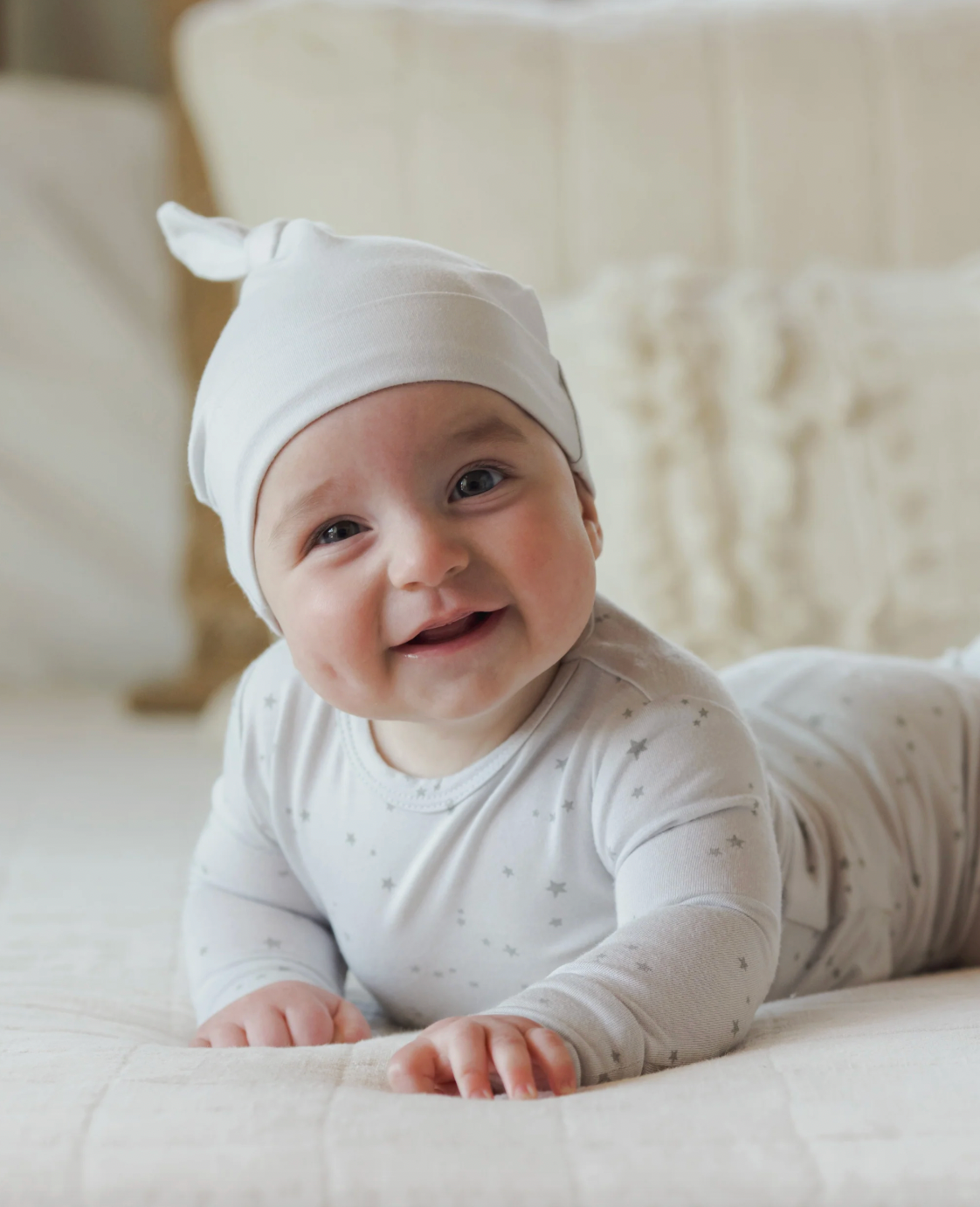 Babesta Knotted Baby Hat - Fog by Quincy Mae