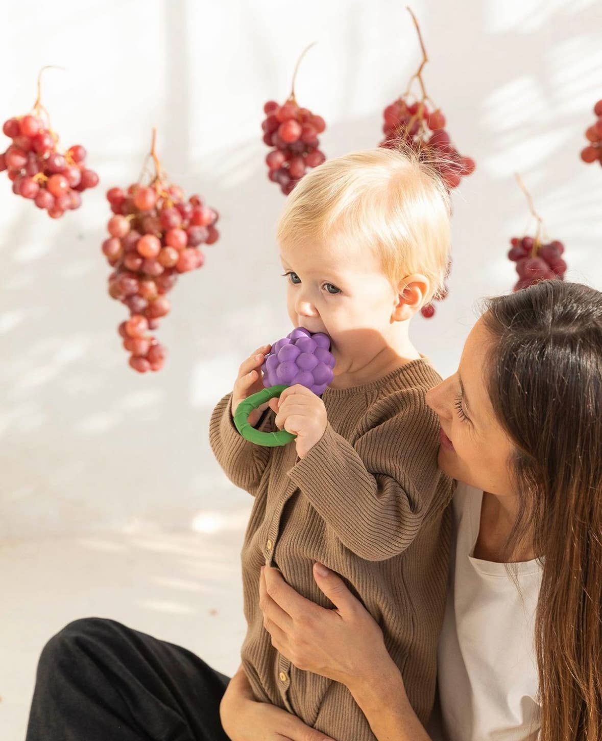 Grape Rattle Toy by Oli & Carol at Babesta