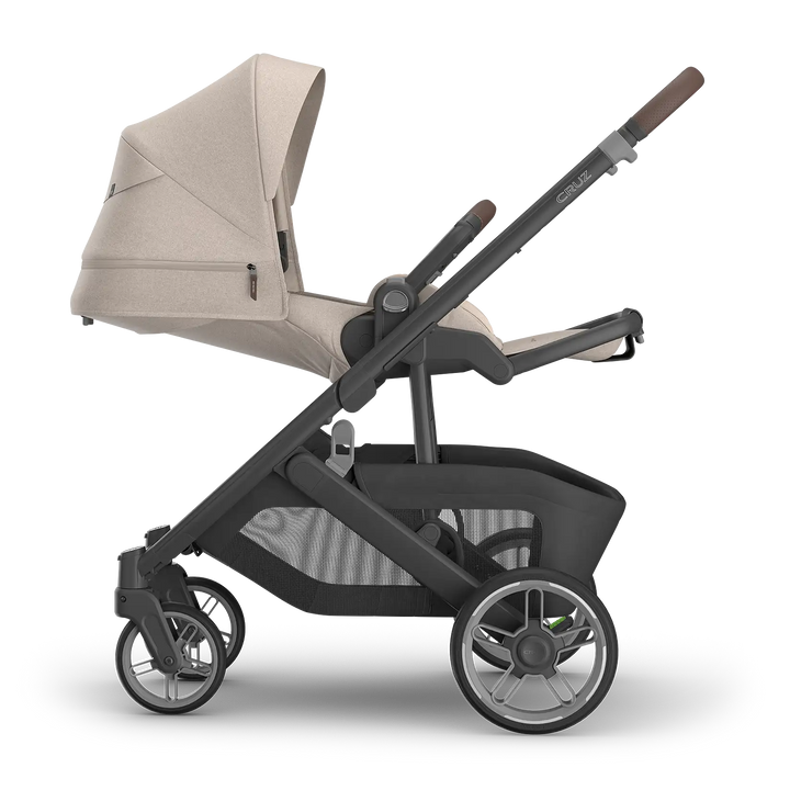 Cruz V3 Stroller