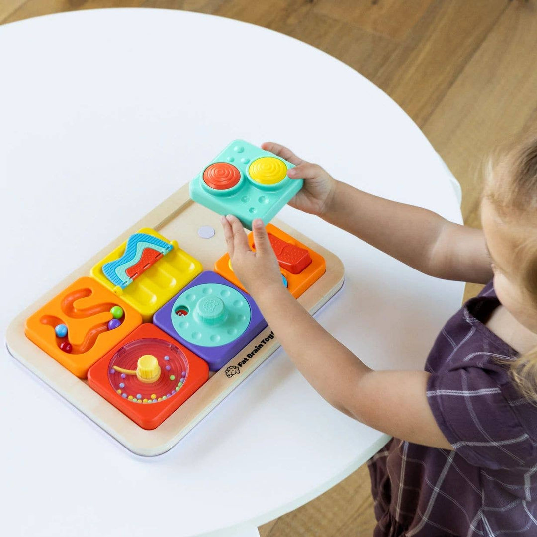 PlayTab POP Display (8 Boards, 16 Tile Packs and Demo)
