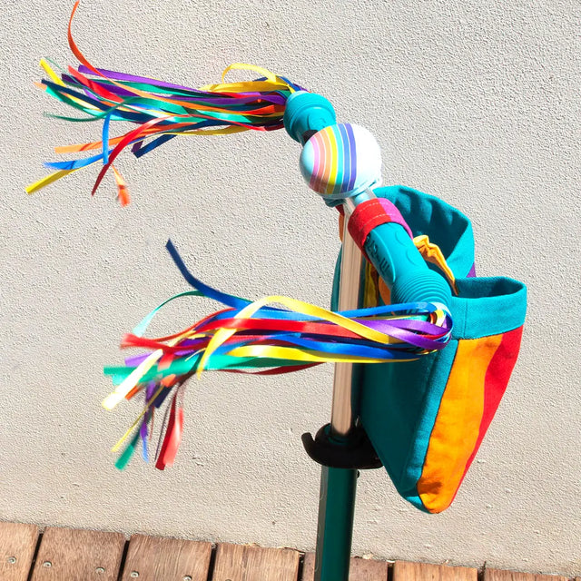 Classic Rainbow Streamers by BEEP