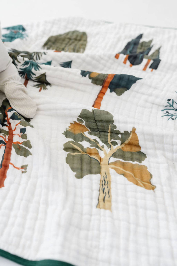Babesta Forest Trees Quilt 