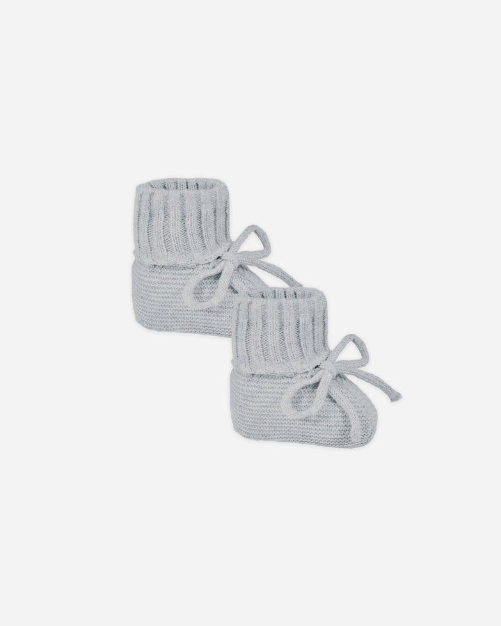 Babesta Knit Booties Heathered Dusty Blue by Quincy Mae