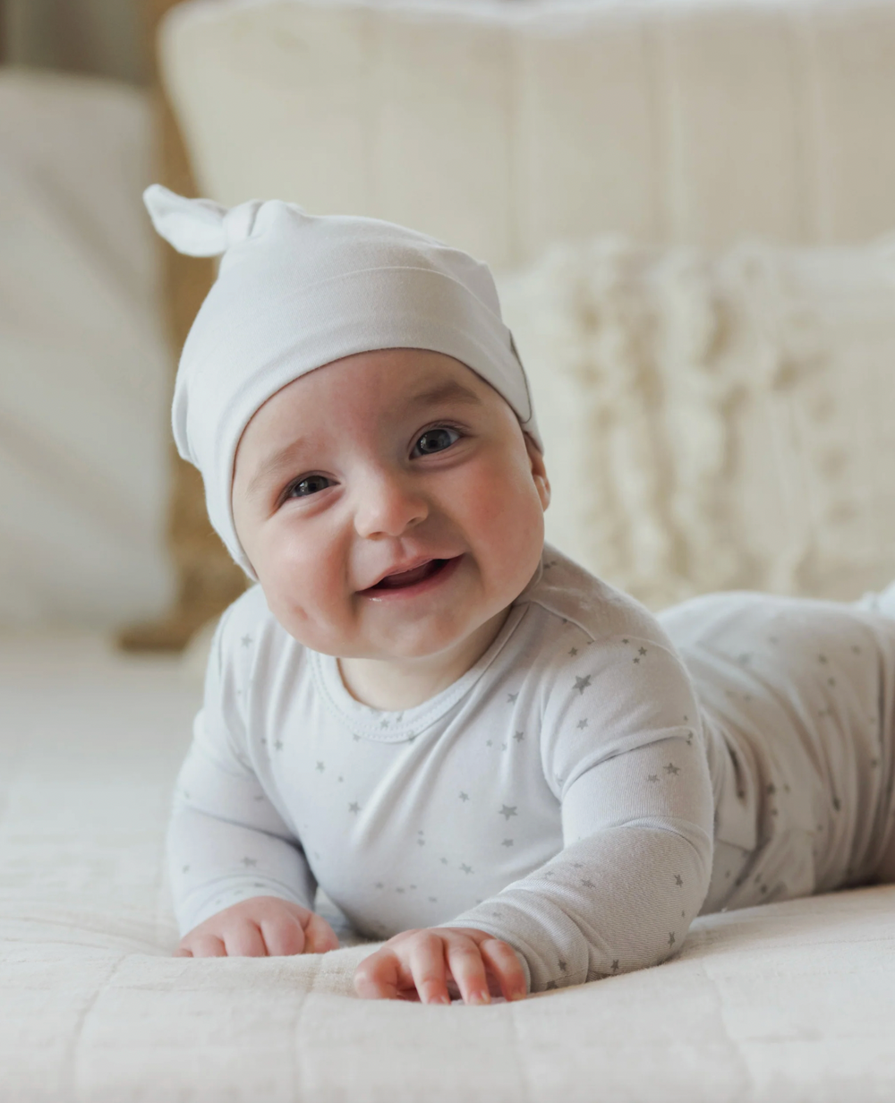 Babesta Knotted Baby Hat - Fog by Quincy Mae