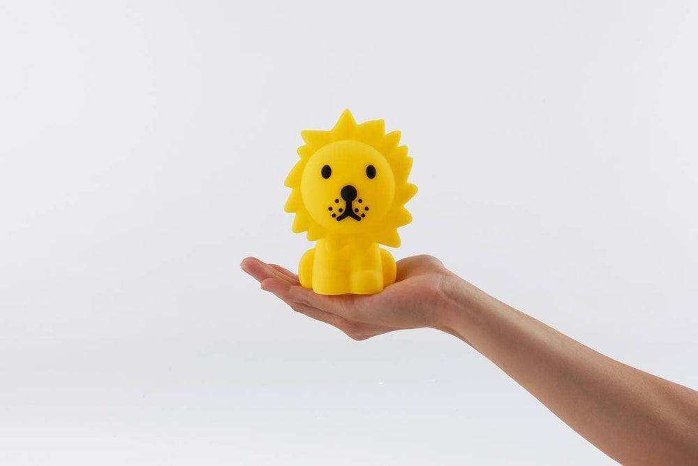 Babesta Lion Bundle of Light by Mr Maria