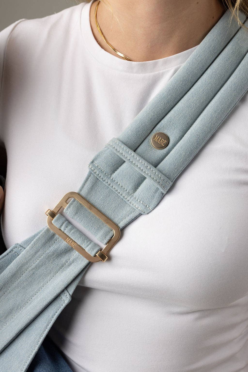 Babesta Monarch Toddler Sling by Mabē