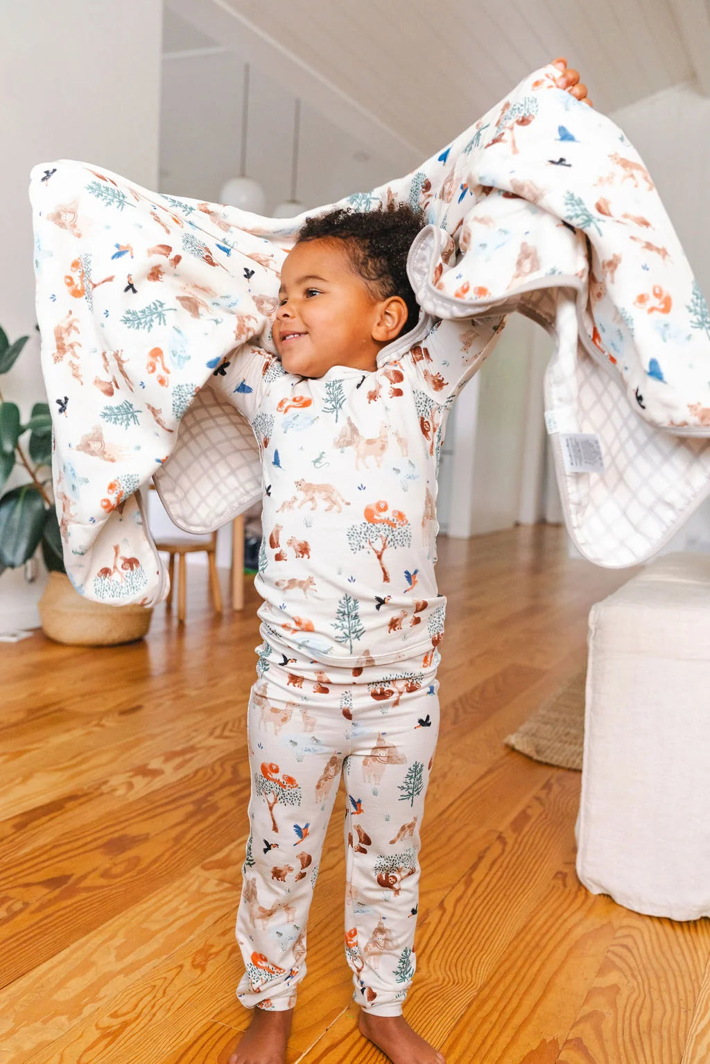 Babesta Muslin Quilt - Llama Adventures by Loulou Lollipop