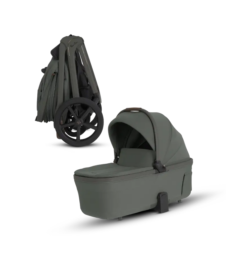 Babesta Silver Cross Cove 2 Compact Bassinet