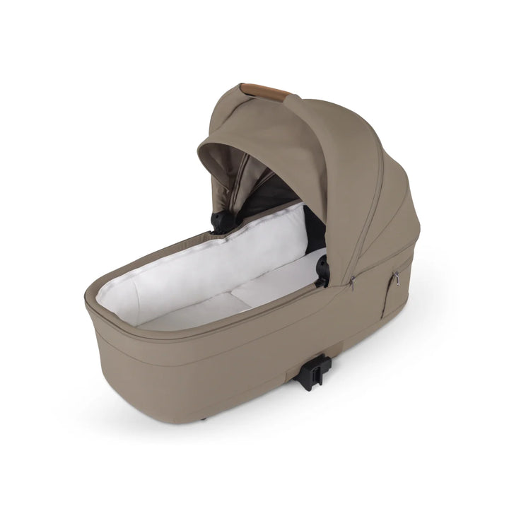 Babesta Silver Cross Nia Bassinet 