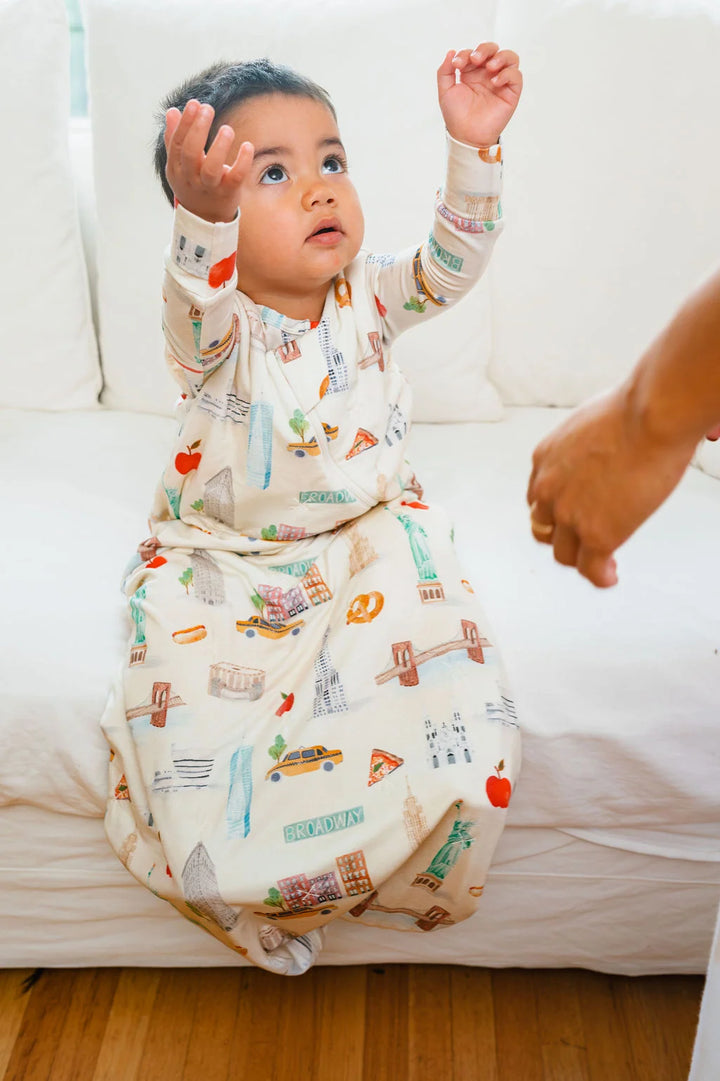 Babesta Sleep Bag 1.0 TOG Big Apple Baby by Loulou Lollipo