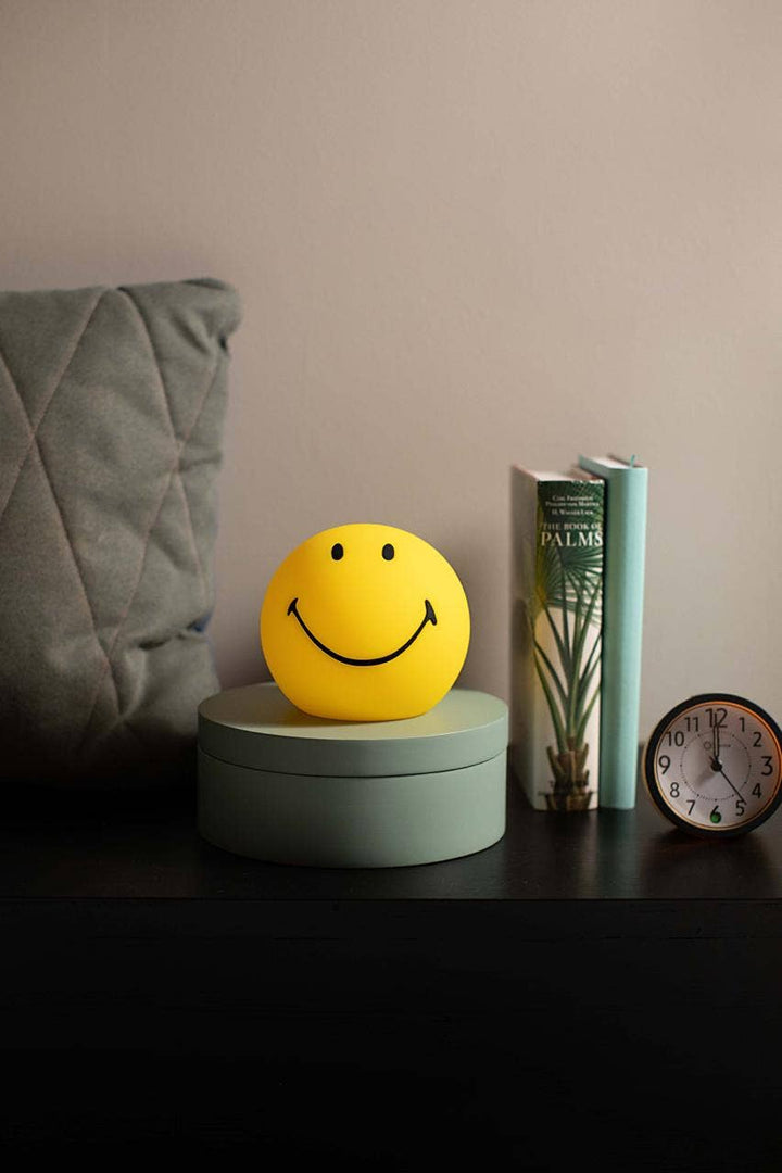 Babesta Smiley Bundle of Light by Mr Maria