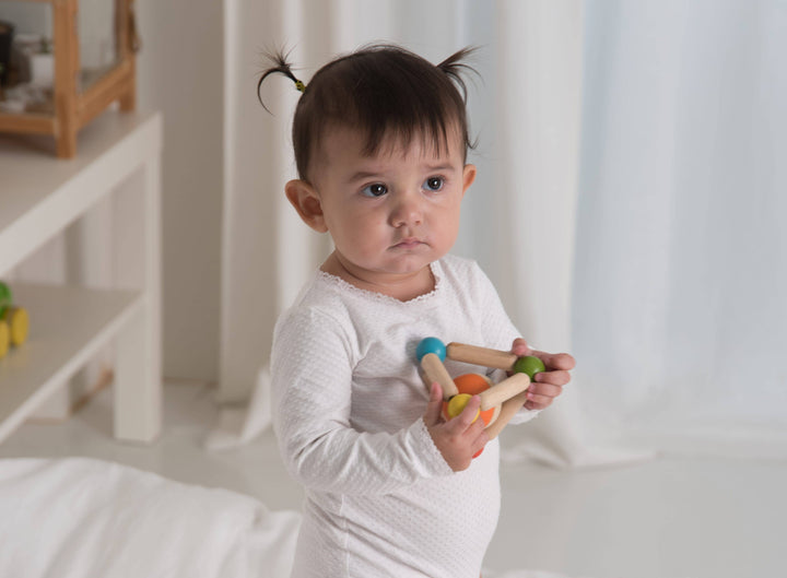 Babesta Triangle Clutching Toy by PlanToys 