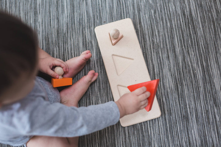 Babesta Triangle Matching Puzzle by PlanToys