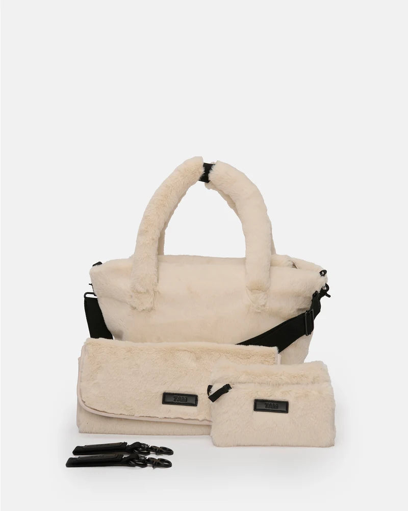 Babesta Ushuaia Tote Arctic Faux Fur by 7AM Enfant