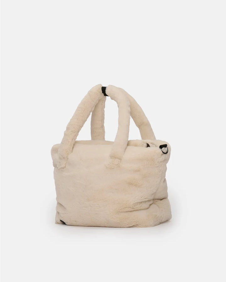 Babesta Ushuaia Tote Arctic Faux Fur by 7AM Enfant