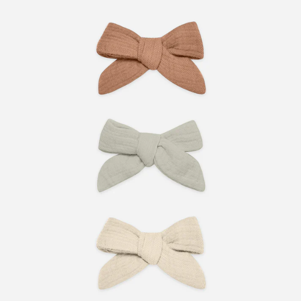 3 pack bow clips in Clay, Pistachio and Natural by Quincy Mae