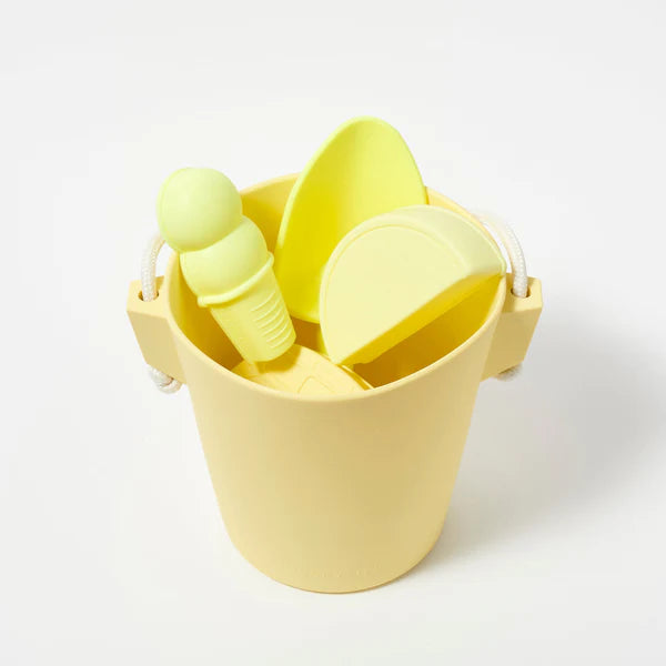 Silicone Bucket & Spade Set by SunnyLife