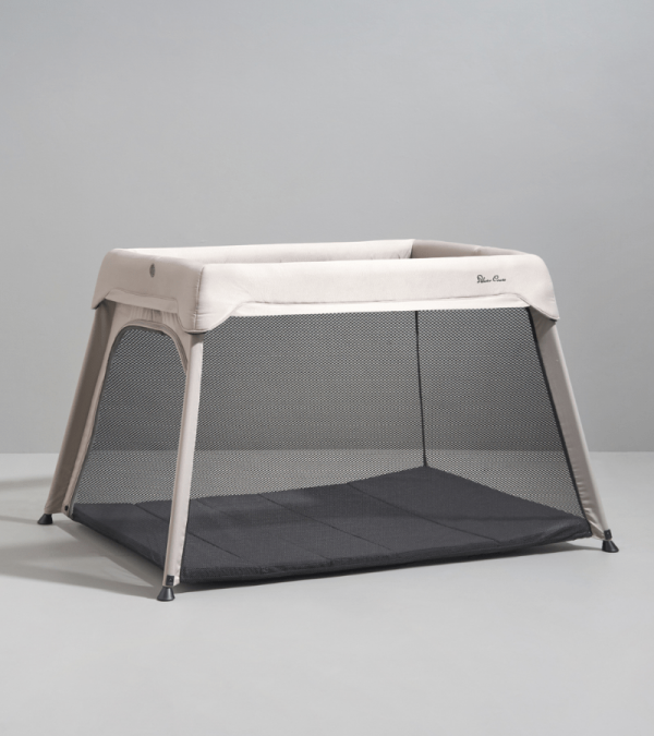 Sleep & Go Travel Crib by Silver Cross