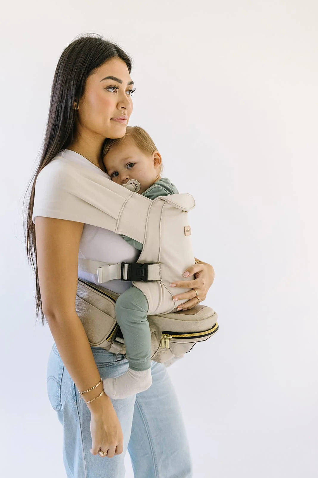 Carrier Snug Attachment by Tushbaby
