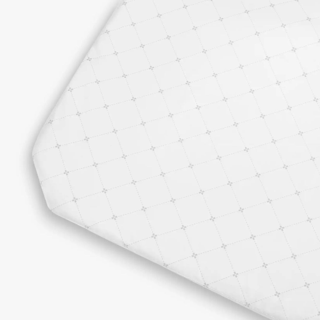 REMI waterproof mattress cover by UppaBaby