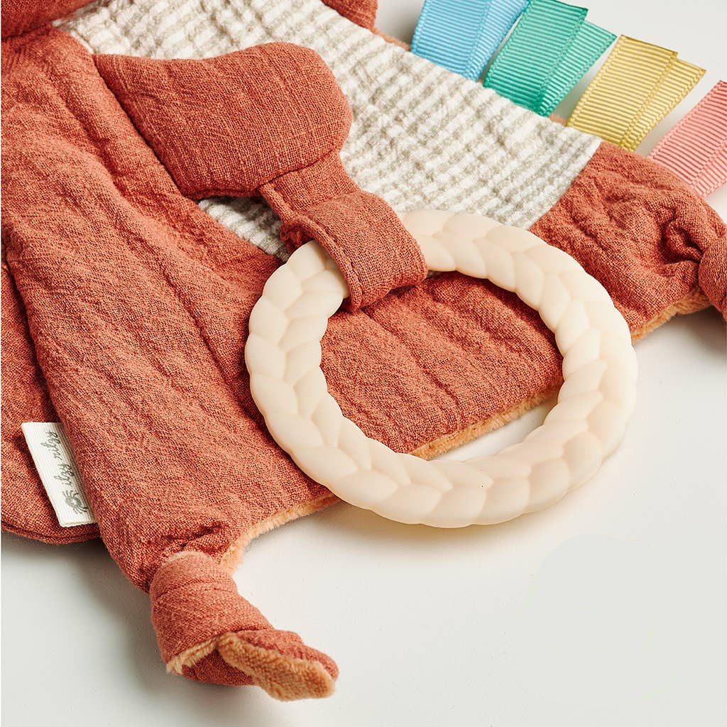 Fox Bitzy Crinkle Sensory Toy by Itzy Ritzy at Babesta