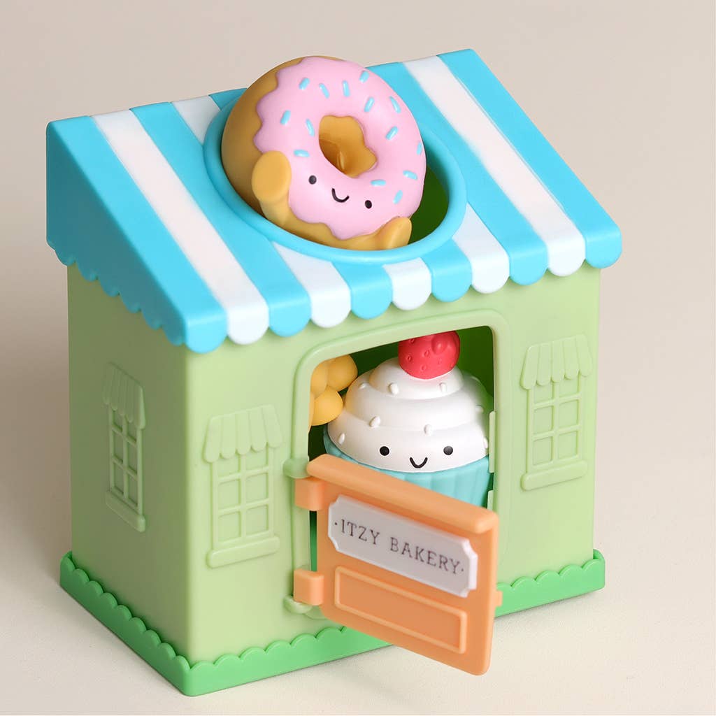Itzy Play Bakery by Itzy Ritzy 