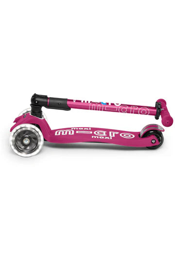  Micro Maxi Deluxe Foldable LED Scooter by Micro Kickboard 